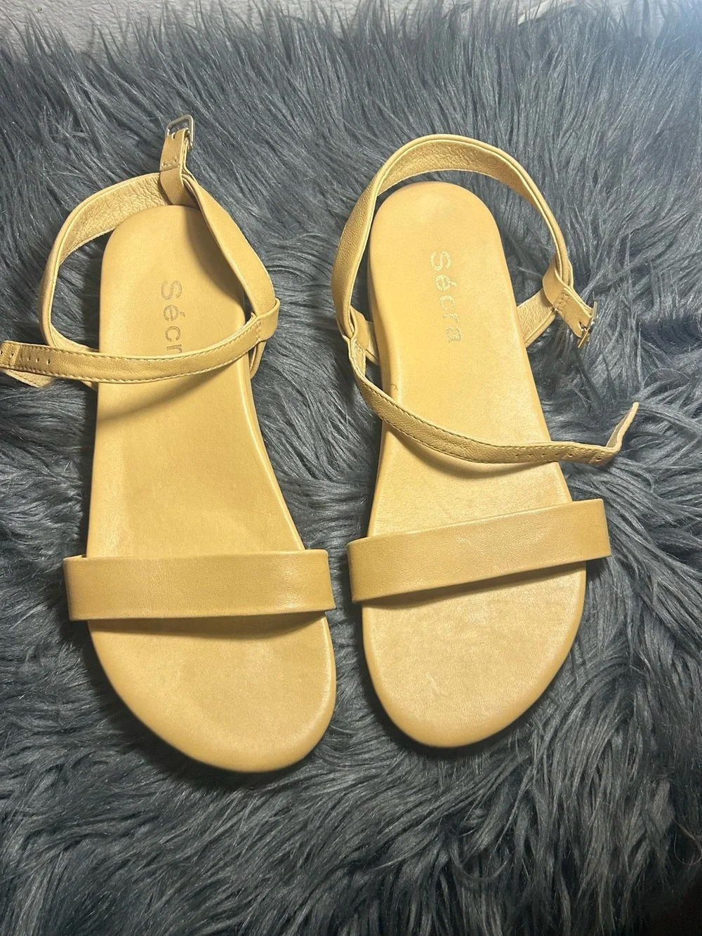 SECRA WILLOW CARAMEL TAN Ankle-Strap Flat Sandals SIZE US 8.5
